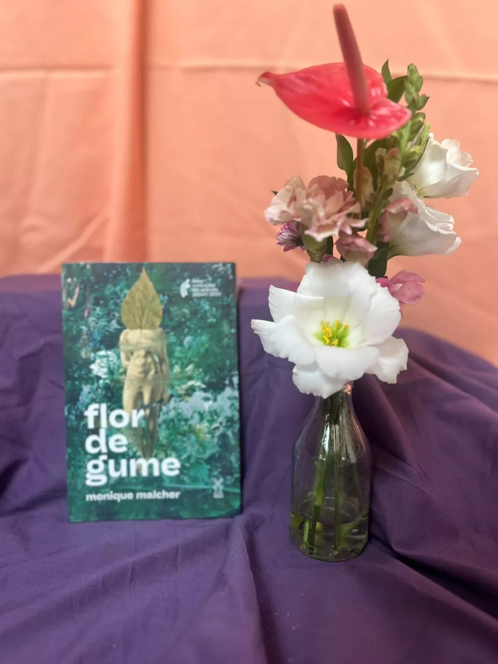 Livro Flor de Gume