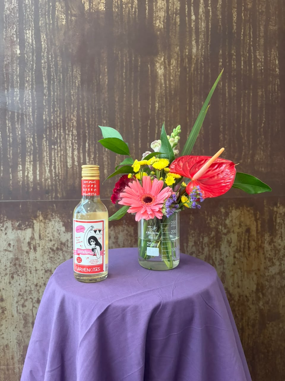 Mini Vinho com Flores